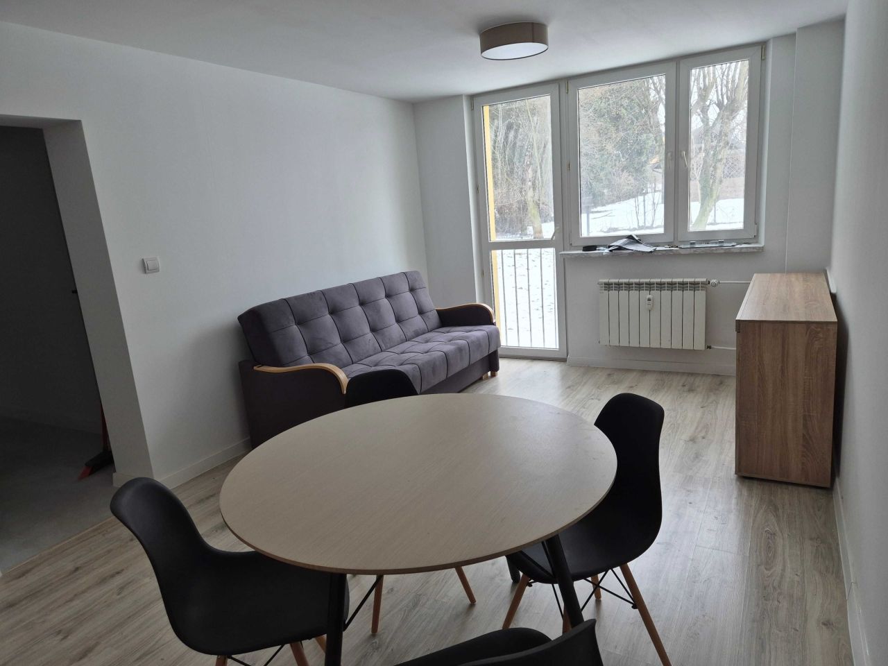 Mieszkanie 2-pokojowe Charsznica. Zdjęcie 5