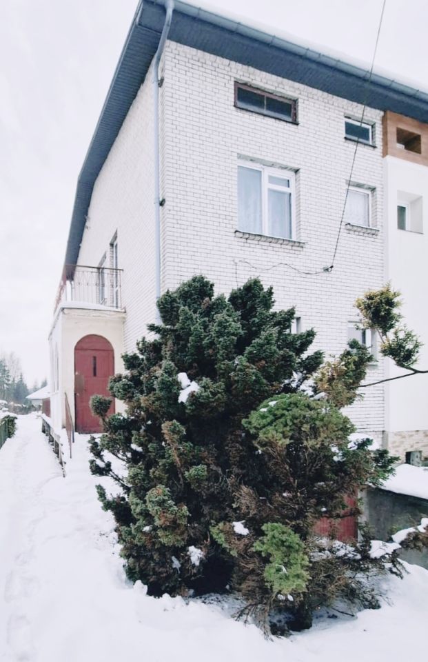 bliźniak, 3 pokoje Gilów, Gilów. Zdjęcie 4