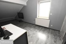 dom wolnostojący, 4 pokoje Głuchołazy. Zdjęcie 2