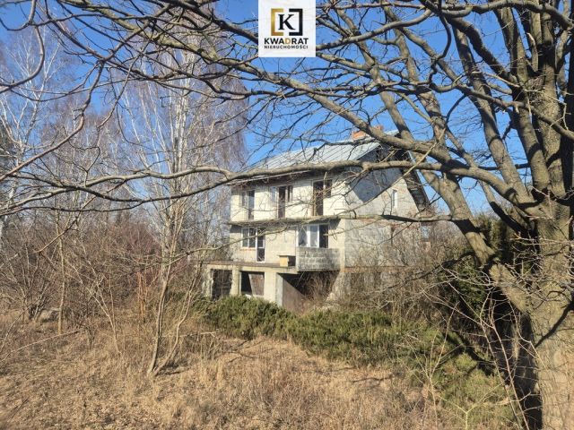 dom wolnostojący, 5 pokoi Zamienie. Zdjęcie 3