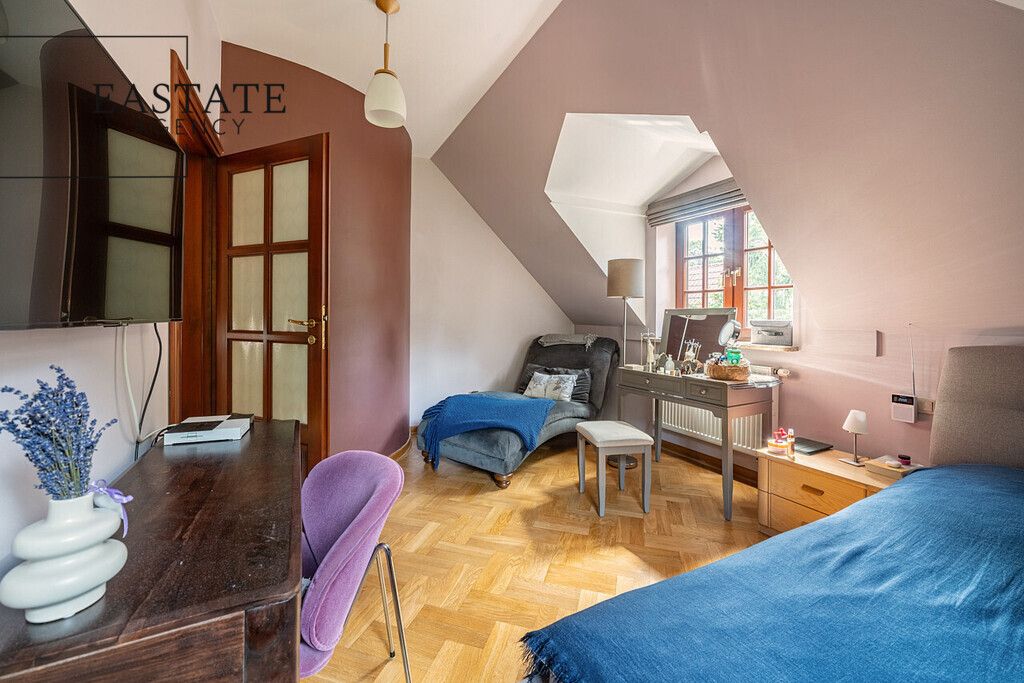 dom wolnostojący, 8 pokoi Warszawa Wawer, ul. Drwali. Zdjęcie 29