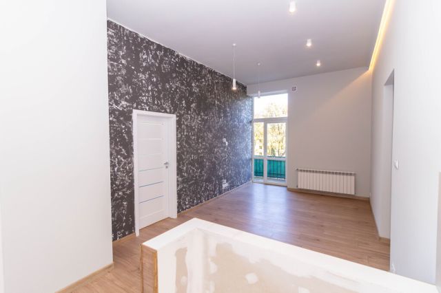 Mieszkanie 3-pokojowe Ostrowiec Świętokrzyski, ul. Stanisława Staszica. Zdjęcie 3