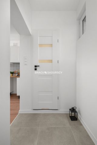 Mieszkanie 1-pokojowe Kraków Krowodrza, al. Kijowska. Zdjęcie 8