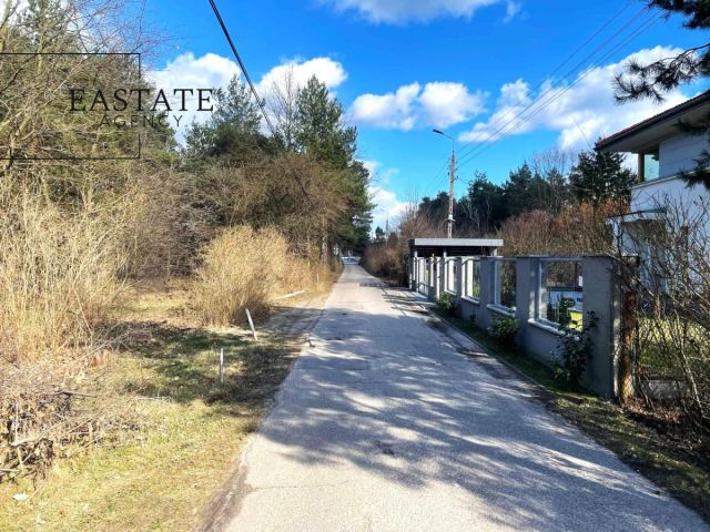 Działka inwestycyjna Józefów, ul. Owsiana. Zdjęcie 1