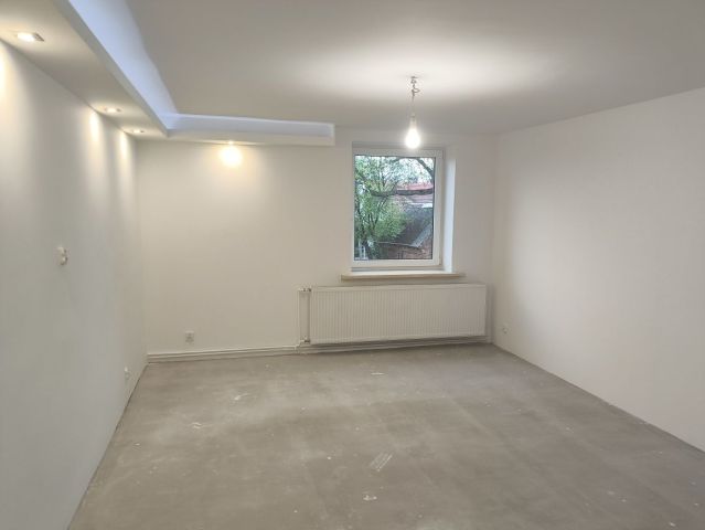 Mieszkanie 3-pokojowe Szczodrów. Zdjęcie 1