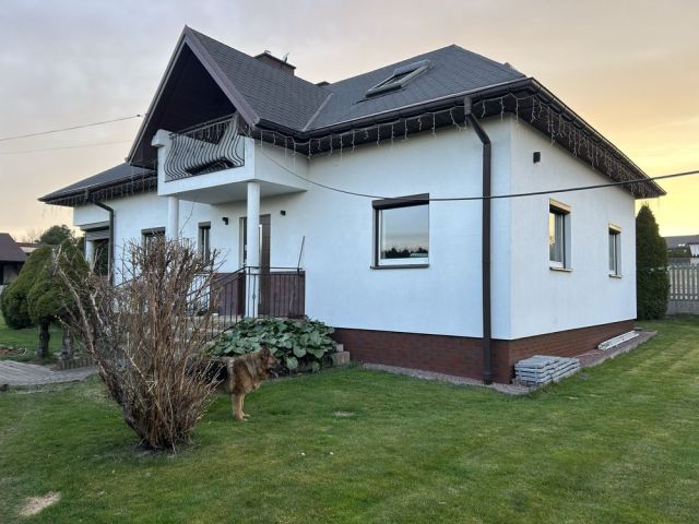 dom wolnostojący Cedzyna. Zdjęcie 1