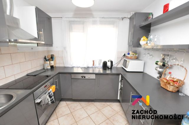 Mieszkanie 3-pokojowe Zielona Góra Zastalowskie. Zdjęcie 2