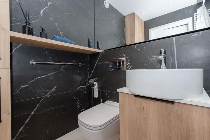 Mieszkanie 2-pokojowe Kraków Stare Miasto, ul. Szlak. Zdjęcie 15