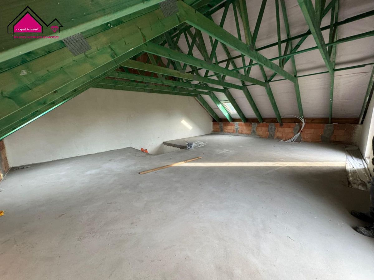 bliźniak, 5 pokoi Rumin. Zdjęcie 10