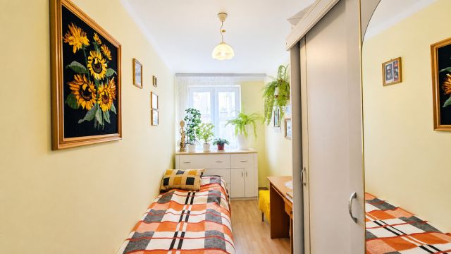 Mieszkanie 3-pokojowe Rzeszów, ul. Władysława Broniewskiego. Zdjęcie 4