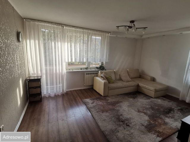 Mieszkanie 3-pokojowe Warszawa Sadyba. Zdjęcie 1
