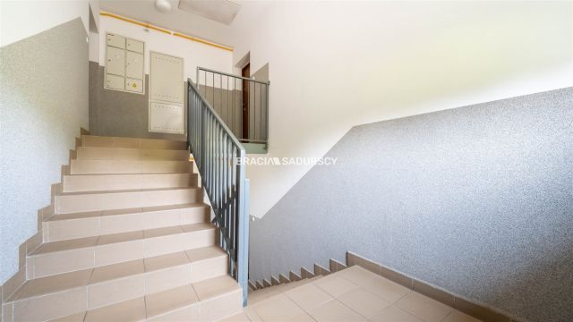 Mieszkanie 3-pokojowe Kraków Kosocice, ul. Romana Żelazowskiego. Zdjęcie 28