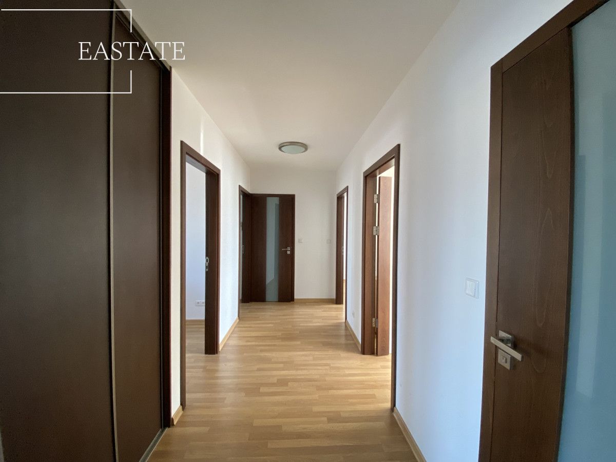 Mieszkanie 5-pokojowe Warszawa Praga-Południe, ul. Białowieska. Zdjęcie 4