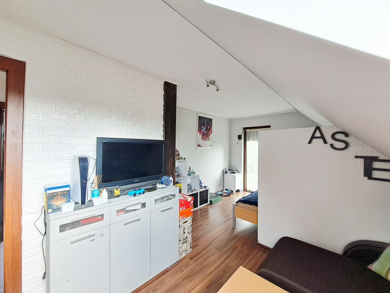 dom wolnostojący, 5 pokoi Borzysławiec. Zdjęcie 15