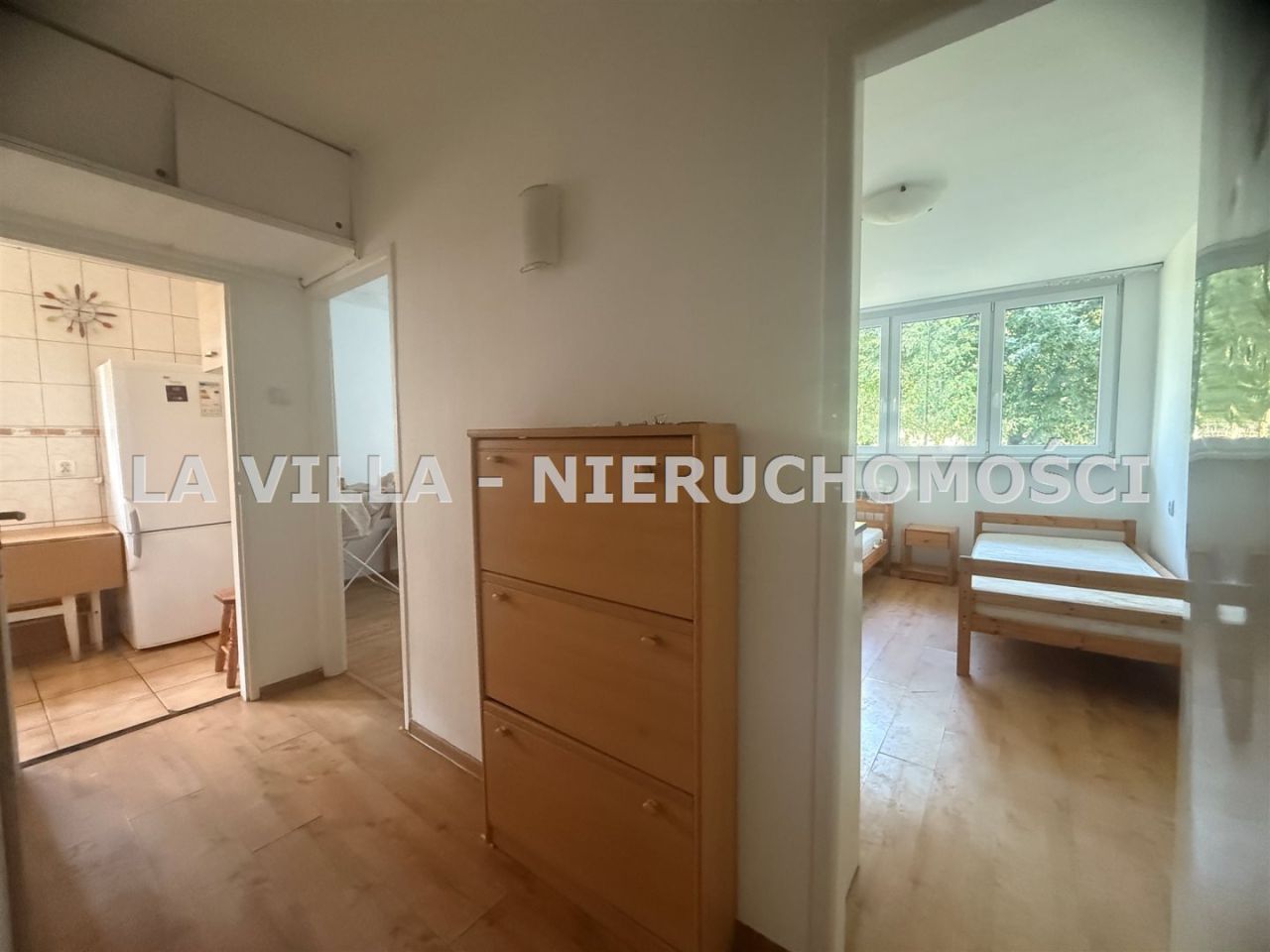 Mieszkanie 3-pokojowe Leszno. Zdjęcie 5