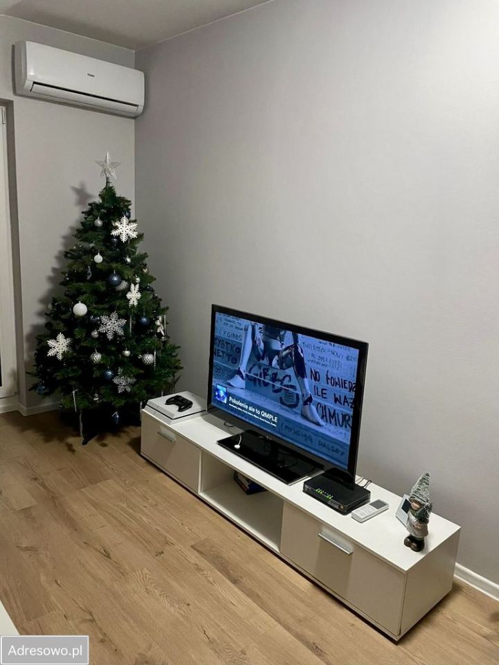 Mieszkanie 2-pokojowe Księginice. Zdjęcie 12