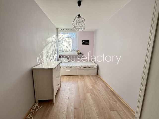 Mieszkanie 3-pokojowe Łódź Zarzew, ul. Tatrzańska. Zdjęcie 3