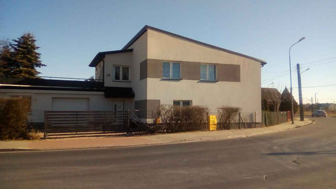 dom szeregowy, 6 pokoi Stalowa Wola Swoły, ul. Szkolna. Zdjęcie 1