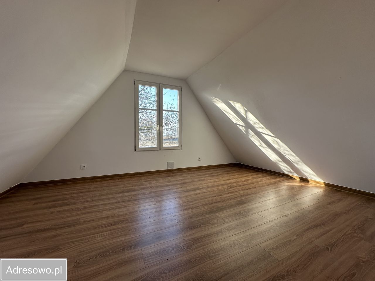 dom wolnostojący, 2 pokoje Feliksów. Zdjęcie 9