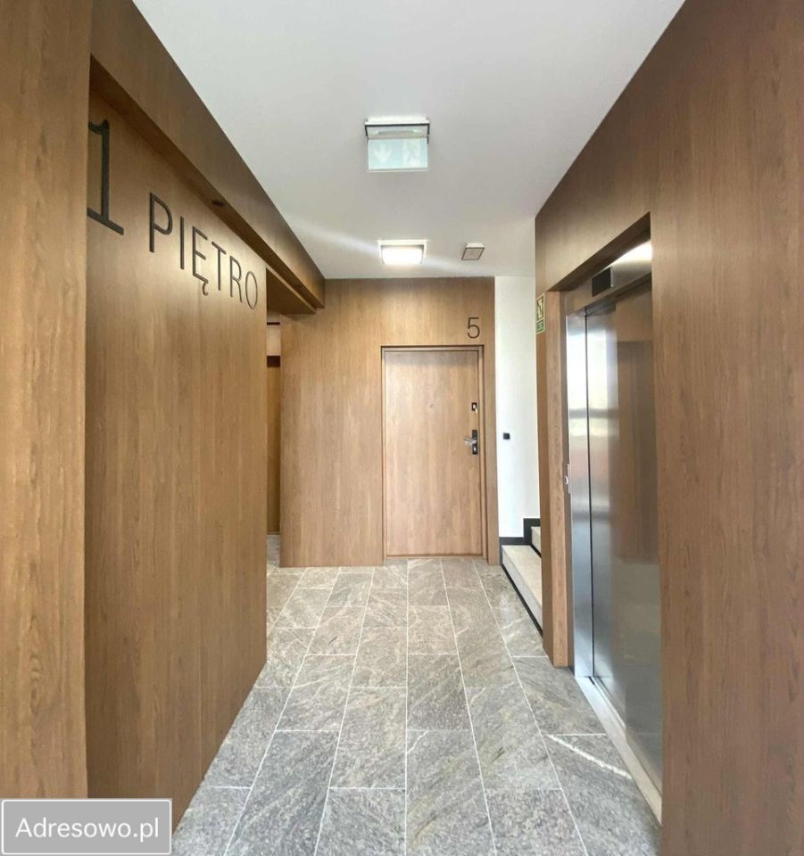 Mieszkanie 3-pokojowe Kielce Czarnów, ul. Miła. Zdjęcie 3