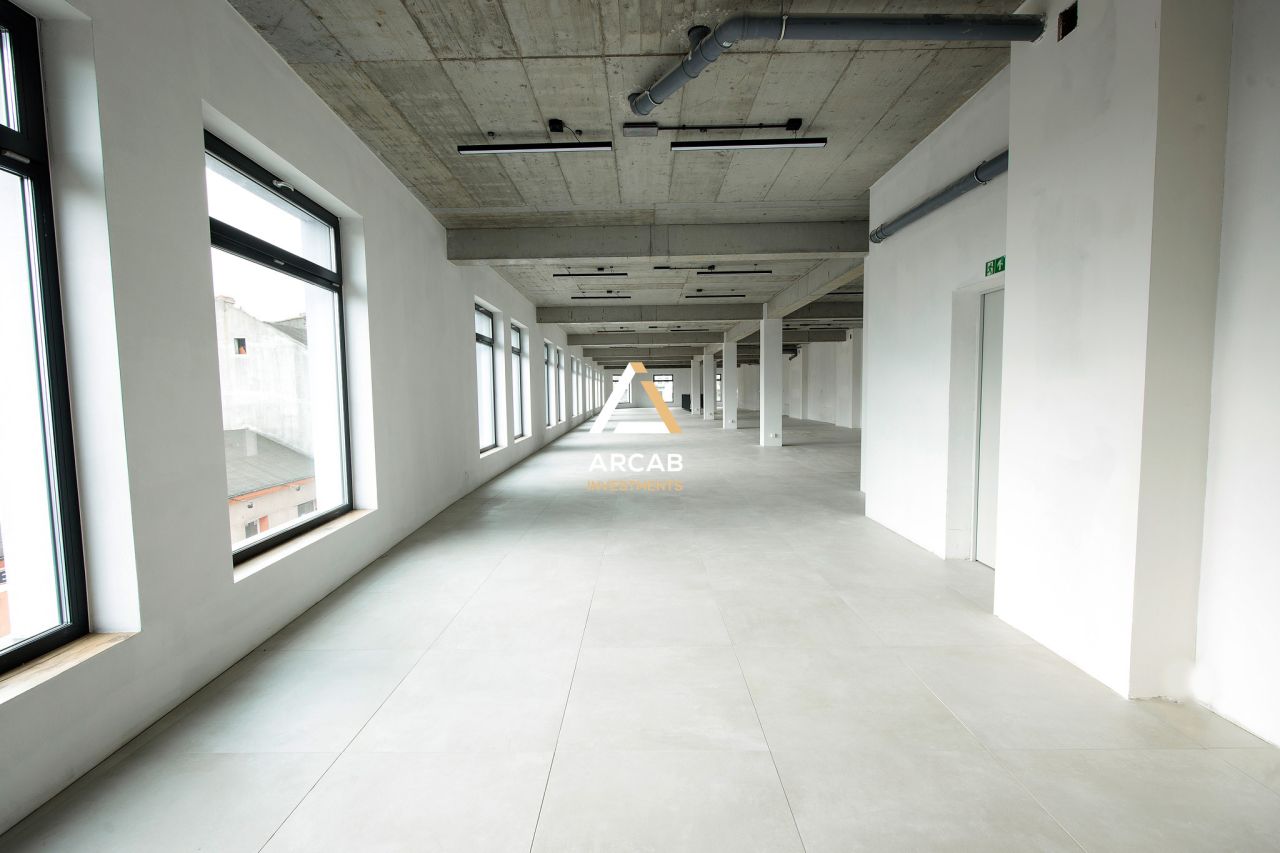 Lokal Jędrzejów, pl. Tadeusza Kościuszki. Zdjęcie 4