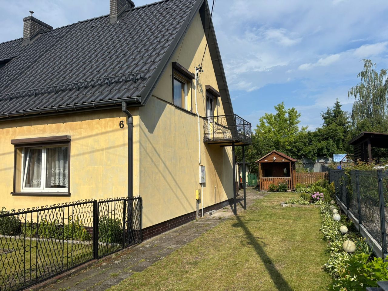 dom szeregowy, 4 pokoje Gliwice Sośnica, ul. Szybowa. Zdjęcie 1