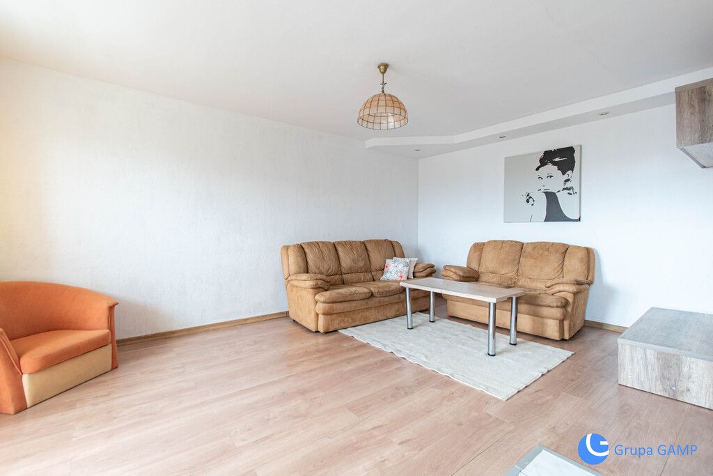 Mieszkanie 4-pokojowe Kraków Mistrzejowice, os. Oświecenia. Zdjęcie 3