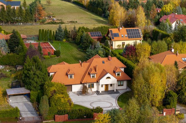 dom wolnostojący, 6 pokoi Bukowiec, ul. Główna. Zdjęcie 1