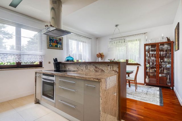 dom wolnostojący, 7 pokoi Łódź. Zdjęcie 7