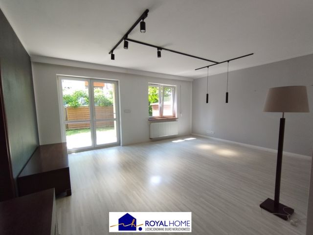 dom szeregowy, 4 pokoje Przecław. Zdjęcie 1