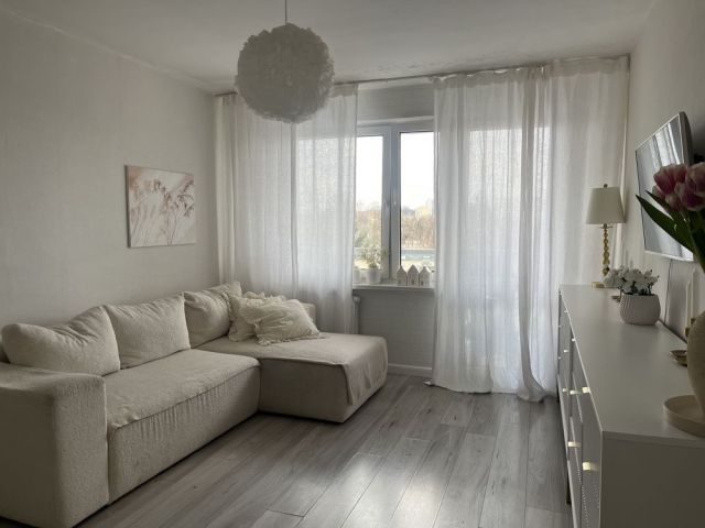 Mieszkanie 2-pokojowe Katowice Wełnowiec, ul. Słoneczna. Zdjęcie 1