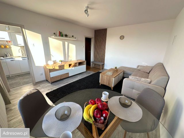 Mieszkanie 1-pokojowe Gliwice Trynek, ul. Młodych Patriotów. Zdjęcie 1