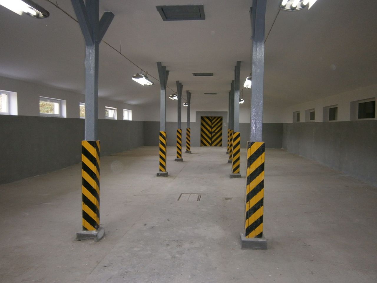 Hala/magazyn Złotów. Zdjęcie 17