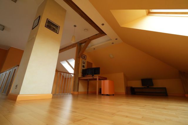 dom wolnostojący, 5 pokoi Wierzyce, os. pod Sosnami. Zdjęcie 12