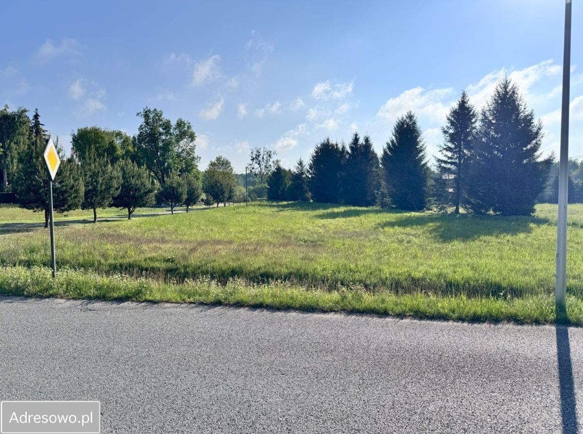 Działka budowlana Strzeniówka, ul. Komorowska