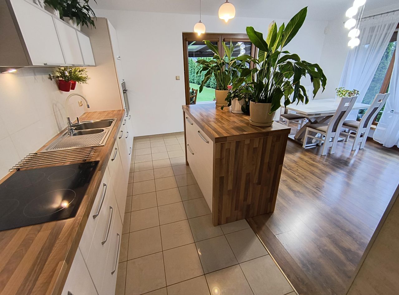 dom wolnostojący, 4 pokoje Piotrków Trybunalski Wierzeje, ul. Gołębia. Zdjęcie 5