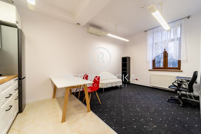 Mieszkanie 2-pokojowe Rzeszów, ul. Jarosława Dąbrowskiego. Zdjęcie 2