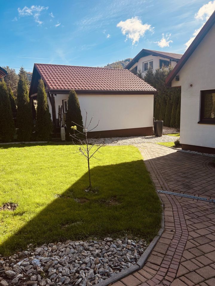 dom wolnostojący, 5 pokoi Brenna Bukowa, ul. Armii Krajowej. Zdjęcie 9