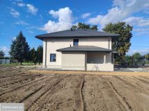 dom wolnostojący, 7 pokoi Szwejki Małe