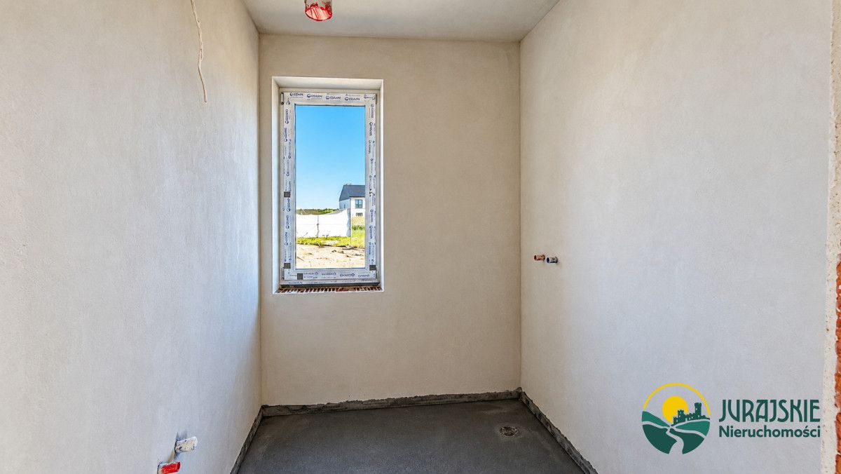 bliźniak, 4 pokoje Mników. Zdjęcie 11