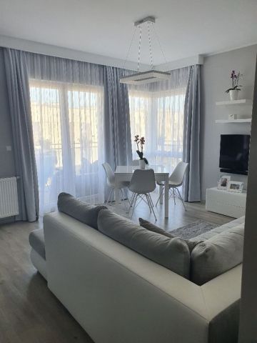 Mieszkanie 3-pokojowe Toruń, ul. Jana Michała Hubego. Zdjęcie 1