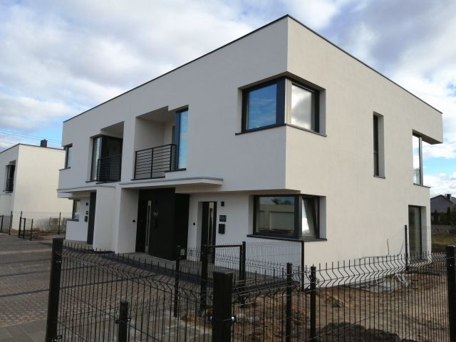 Mieszkanie 4-pokojowe Władysławów, Arkuszyńskiego. Zdjęcie 1