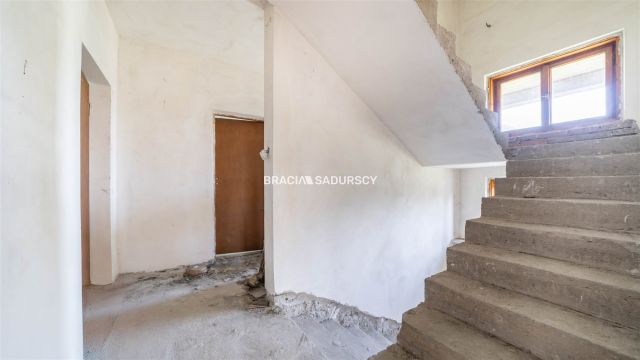 dom wolnostojący, 8 pokoi Libertów, ul. św. Floriana. Zdjęcie 15