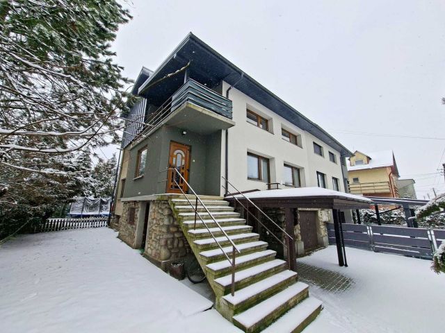 Mieszkanie 4-pokojowe Nowy Sącz Święta Helena, ul. Urocza. Zdjęcie 1