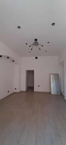 Lokal Jelenia Góra Centrum, ul. 1 Maja. Zdjęcie 2