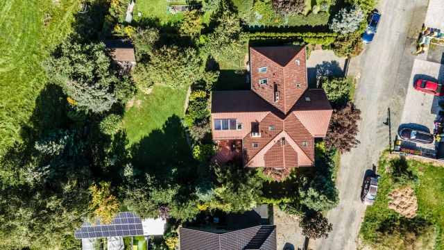 dom wolnostojący, 6 pokoi Jeżów Sudecki. Zdjęcie 2