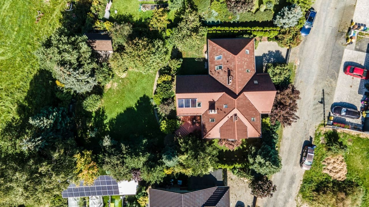 dom wolnostojący, 6 pokoi Jeżów Sudecki. Zdjęcie 2