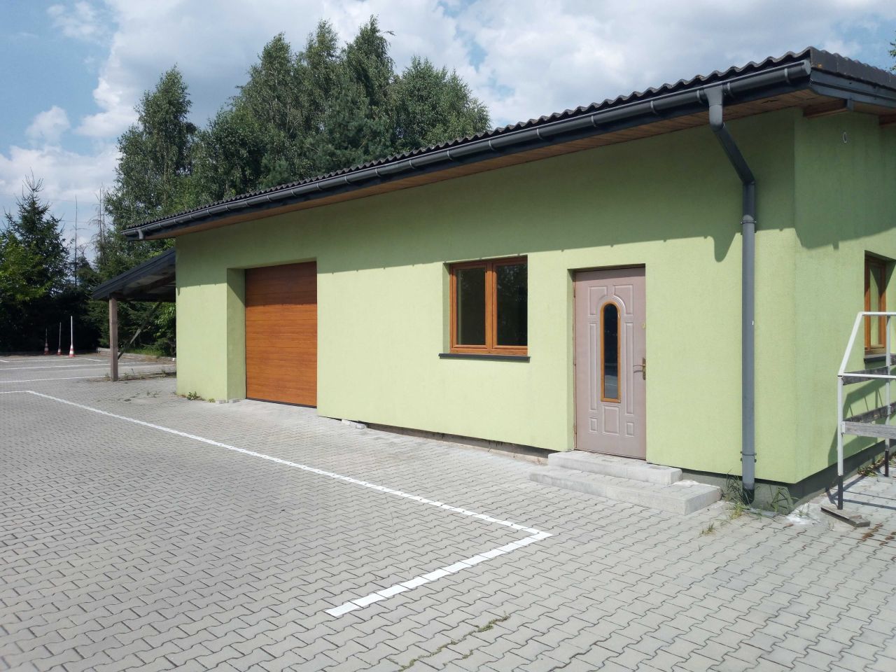 dom wolnostojący Sieradz, ul. Podgórze. Zdjęcie 5