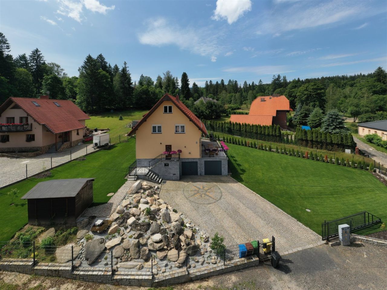 dom wolnostojący, 6 pokoi Szklarska Poręba Biała Dolina, ul. Zdrojowa. Zdjęcie 3