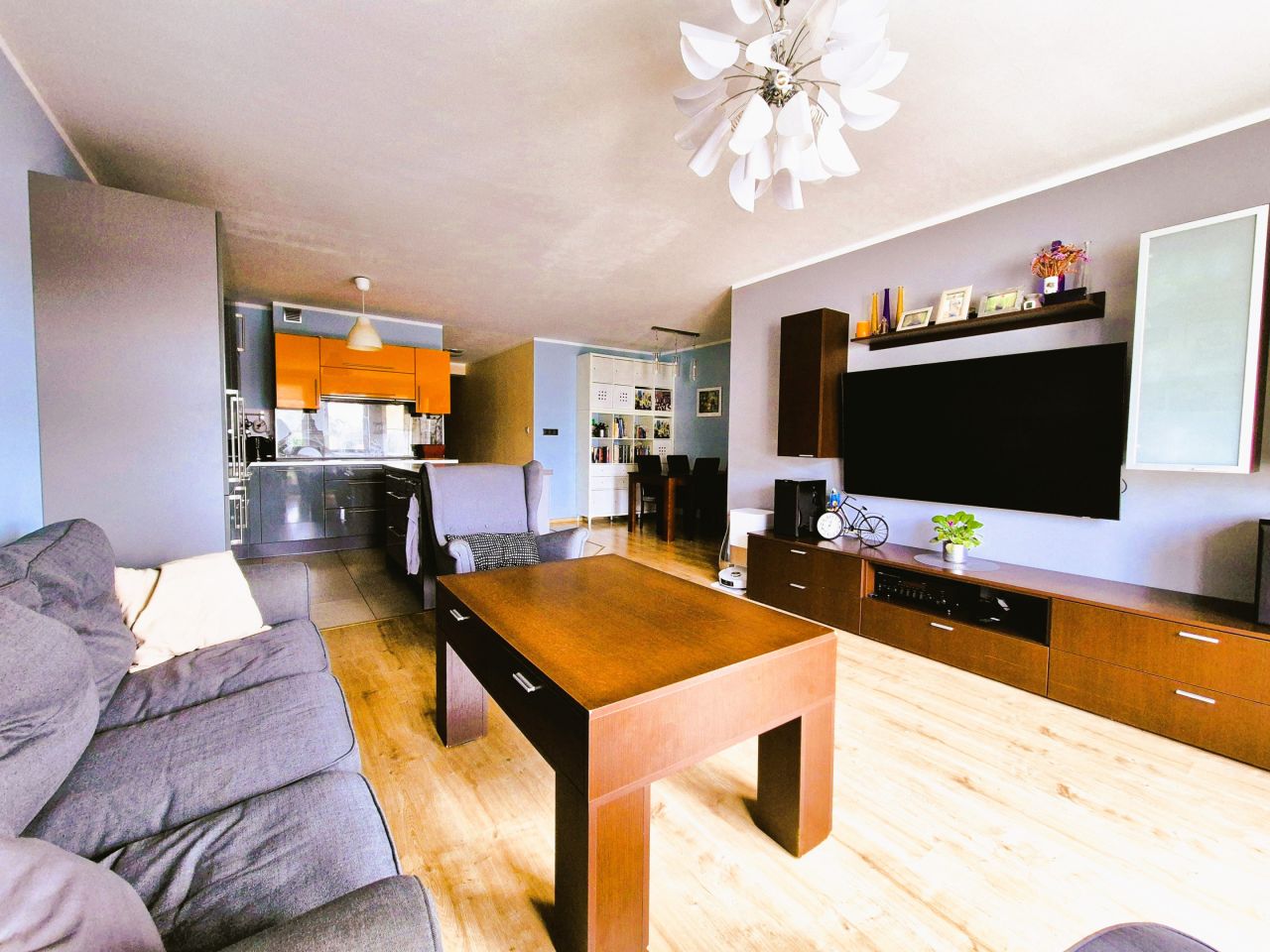 Mieszkanie 4-pokojowe Zielona Góra Centrum, ul. Cisowa. Zdjęcie 1